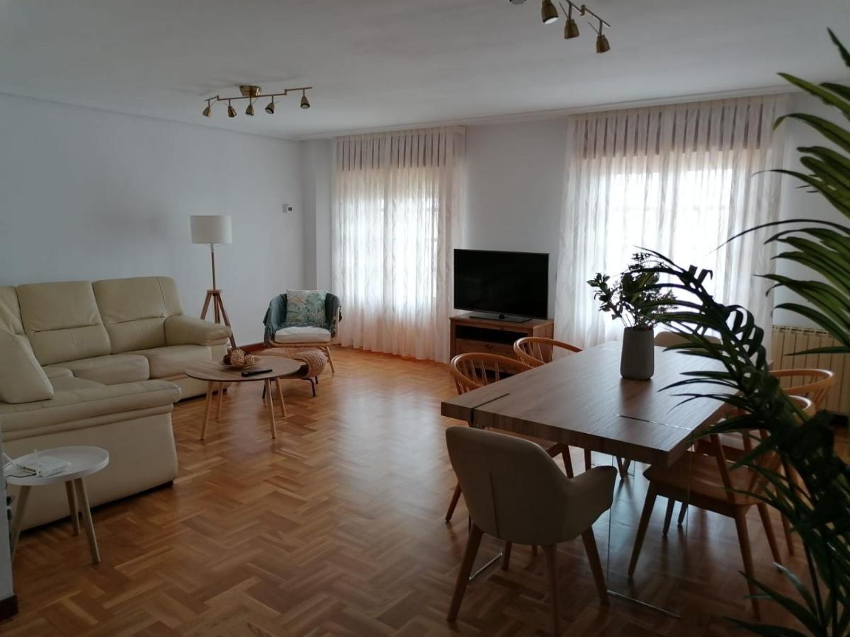 Ferienwohnung Apartamento Caracas Astorga Exterior foto